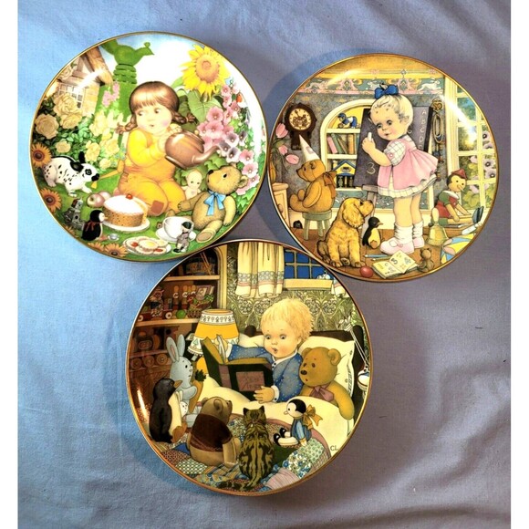 Carol Lawson Plates Storytime 1981 Teachers Pet 1982 Teatime Surprise 1983 VTG - Picture 1 of 12